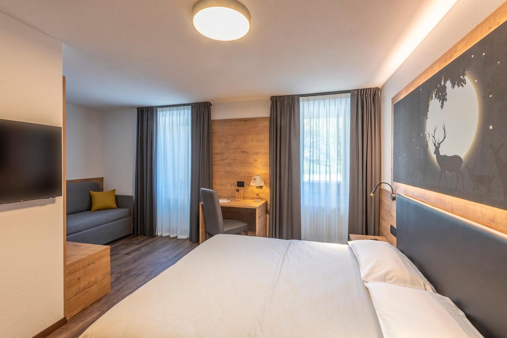 Hotel Alpino Wellness & Spa ペーイオ・フォンティ エクステリア 写真