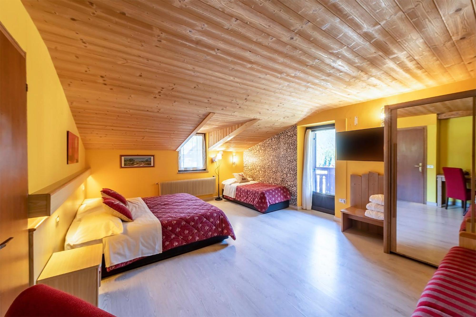Hotel Alpino Wellness & Spa ペーイオ・フォンティ エクステリア 写真