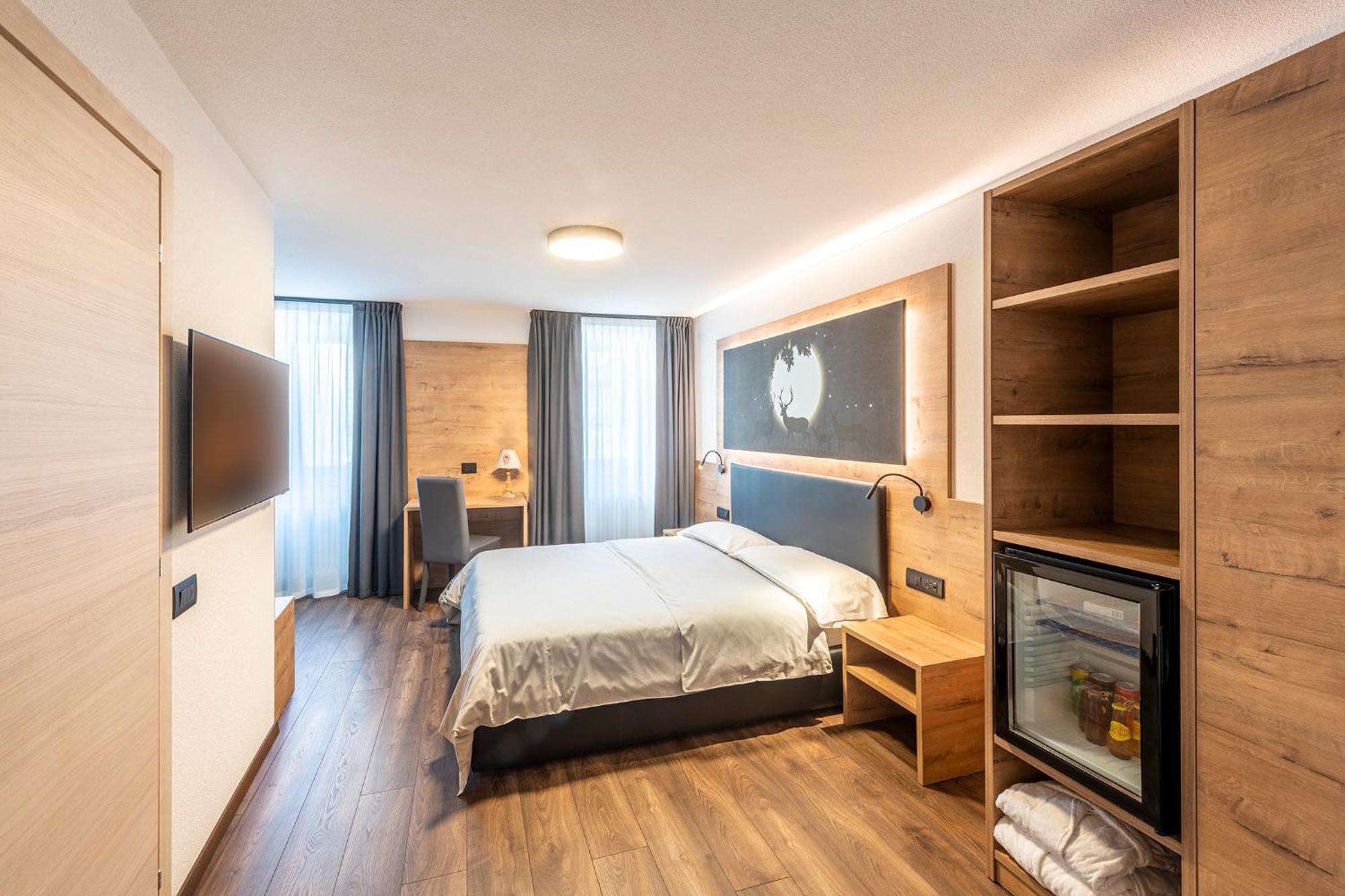 Hotel Alpino Wellness & Spa ペーイオ・フォンティ エクステリア 写真
