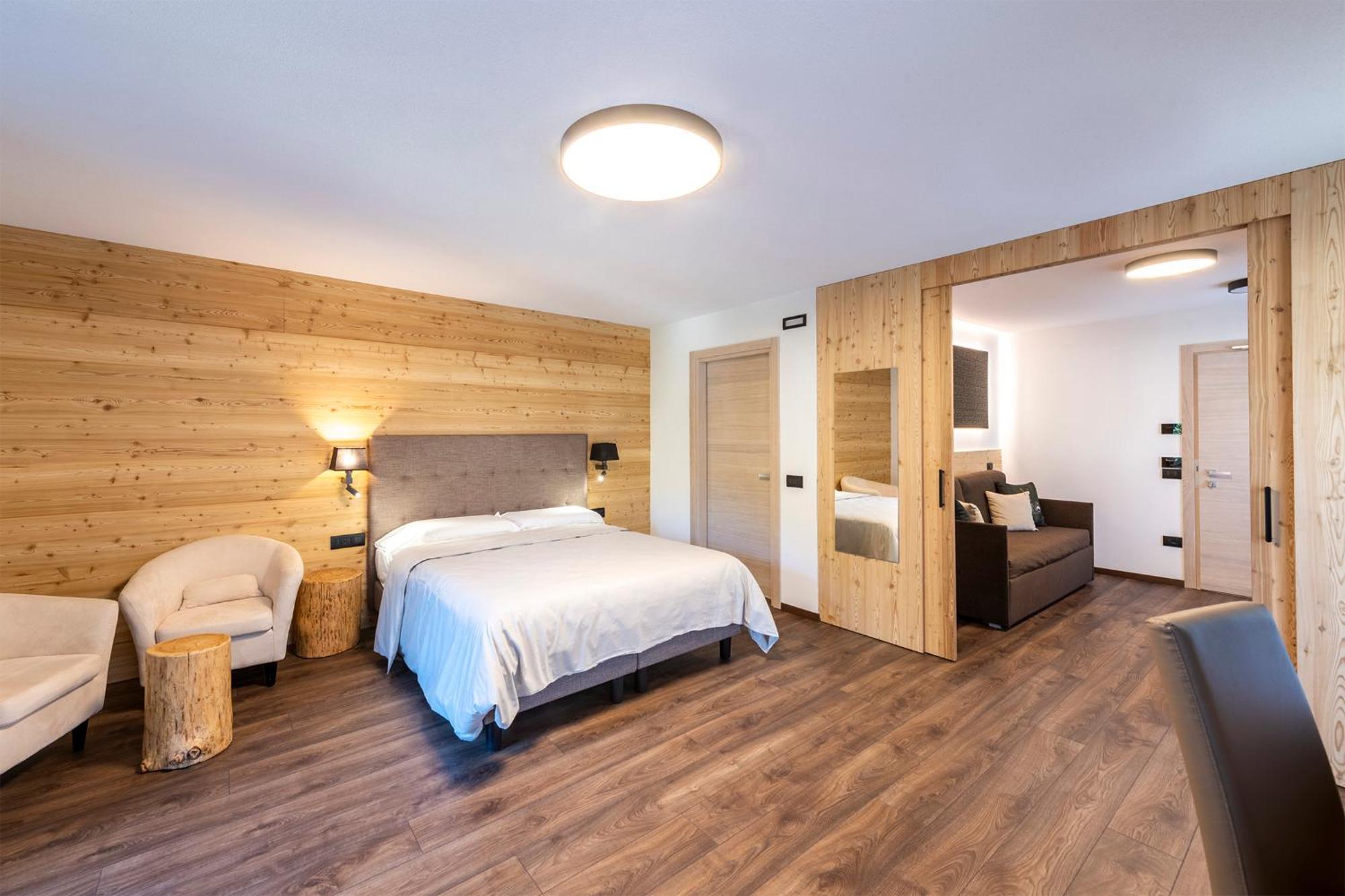 Hotel Alpino Wellness & Spa ペーイオ・フォンティ エクステリア 写真