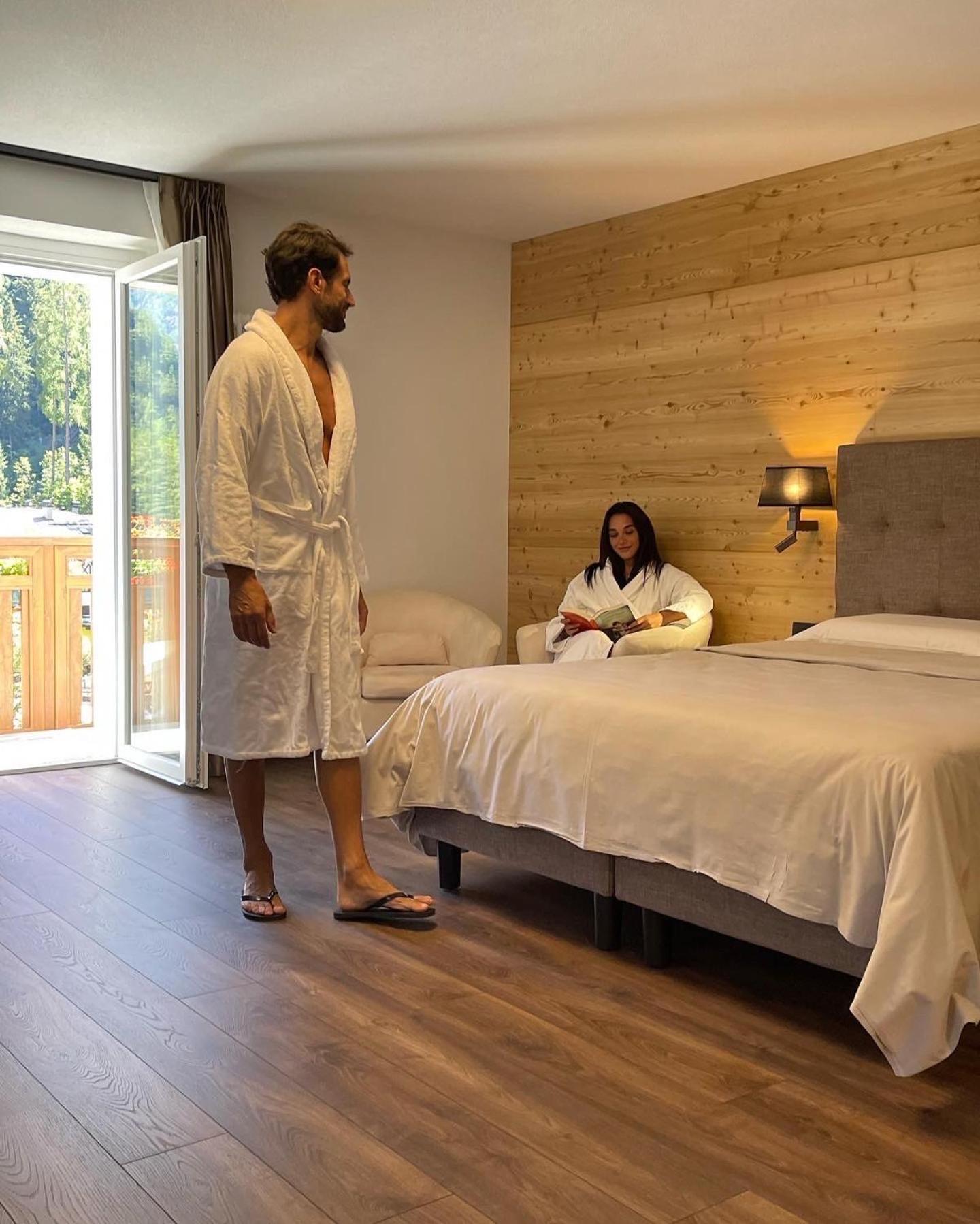 Hotel Alpino Wellness & Spa ペーイオ・フォンティ エクステリア 写真